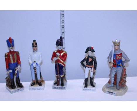 A selection of Napoleonic ceramic military figurines 