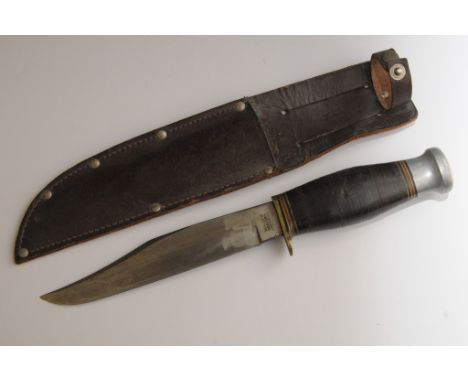 A William Rodgers hunting knife having stacked leather handle