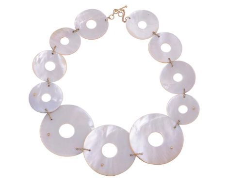 Y A DIAMOND AND MOTHER OF PEARL HOOPED NECKLACEThe graduated polished mother of pearl hooped panels with a single collet set 