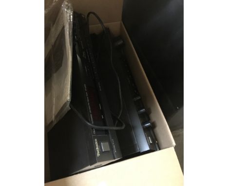 TECHNICS AMPLIFIER & SYNTHESIZER