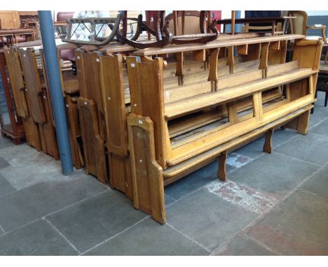 LIGHT OAK CHURCH PEW. L272CM