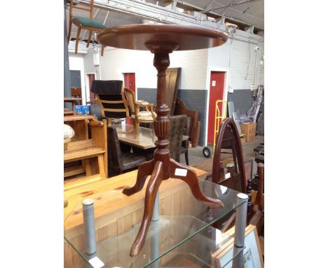 A TRIPOD TABLE