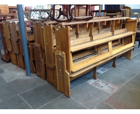 LIGHT OAK CHURCH PEW. L272CM