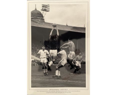 Peter McParland signed 12x18 inch black and white photograph pictured as he challenges Manchester Uniteds, Jackie Blanchflowe