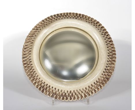 Jean BESNARD (1889-1958) ceramic mirrorPeriod: XXth - 20th centurySizes: D=300m:m D miroir =190mmWeight (K): 1,28kgAuthor / a