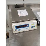 Kilo table top scale, mod. KPC2000-15A, 30-0.005lb