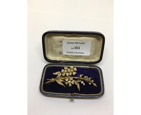 Victorian 15ct Gold & Seed Pearl floral spray brooch 10.9g