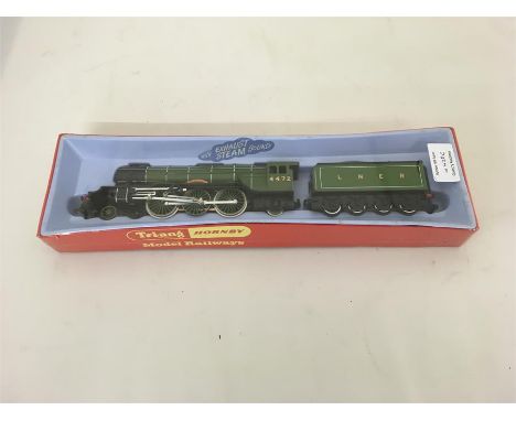 Hornby Boxed Train R.855N L.N.E.R. Flying Scotts Man with Steam Exhaust Noise