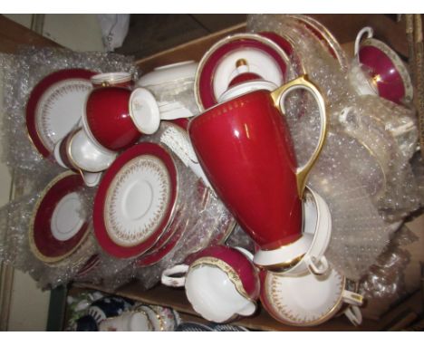 Royal Worcester Regency pattern cerise and gilt decorated dinner and tea serviceSome loss to gilt, also one plate has been re