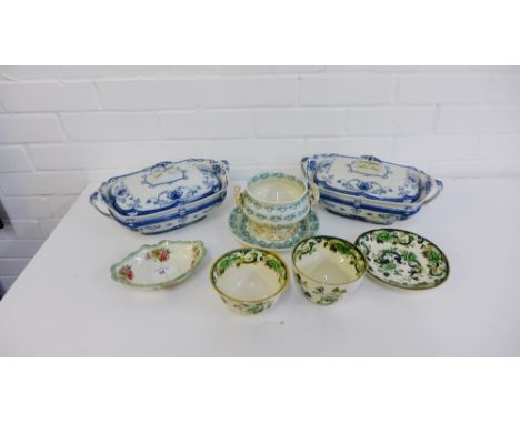 A mixed lot of Staffordshire wares to include two blue and white tureen and covers, Masons 'Chartreuse' patterned cups and sa