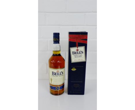 Limited Edition Bell's Special Blend malt scotch whisky, bottle number 18948, 70cl, 40%vol, boxed 