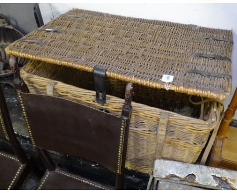 A large Vintage wicker hamper 