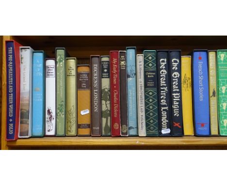 A shelf of folio books, including wartime, Shakespeare and art books 