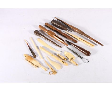 Group of 19th century, and earlier, hand sewing tools etc. to include ivory needle protectors, an ivory tension gauge, a horn