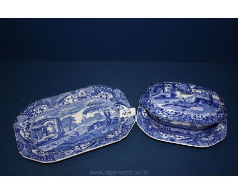 A blue and white Copeland Spode 'Italian' pattern lidded Sauce Tureen and stand, 8'' x 6'', plus another small rectangular Pl