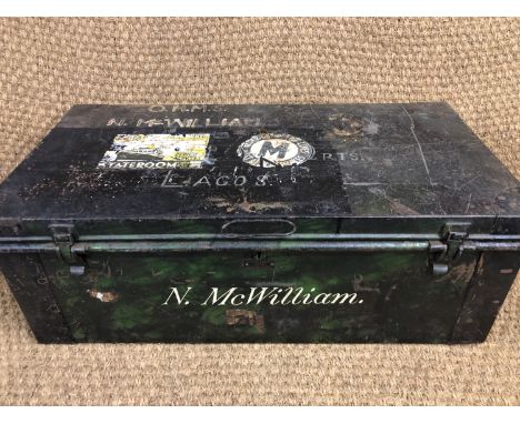 A vintage tinplate cabin truck, 79 cm x 41 cm x 28 cm
