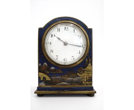 A 1920s Chinoiserie lacquered mantle or table clock, 16 cm, (running)