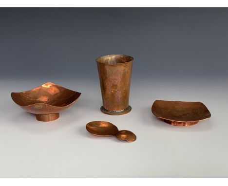A small copper beaker, 8.5 cm high, together with two small dishes and a caddy spoon