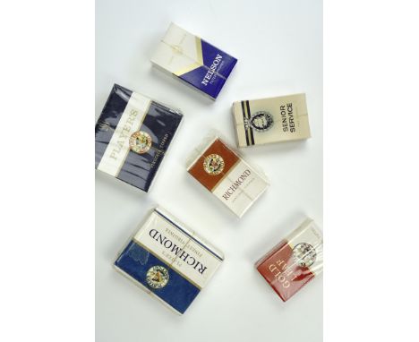 Unopened vintage Player's, Richmond and Senior Service cigarettes 