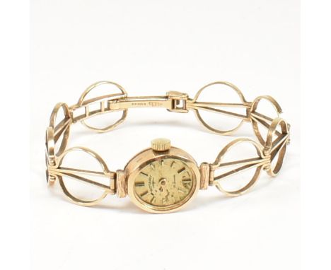 An Art Deco Rotary ladies 9ct gold dress watch / cocktail wristwatch. Oval dial with baton markers having inset 21 jewel Swis