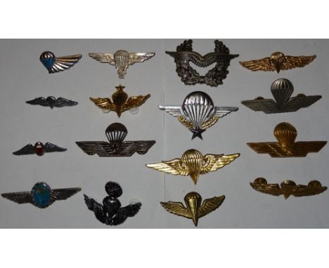 Militaria, World Parachute Regiment issues, South America, Europe, Africa, etc, base metal and enamel badges, mid-late 20th c