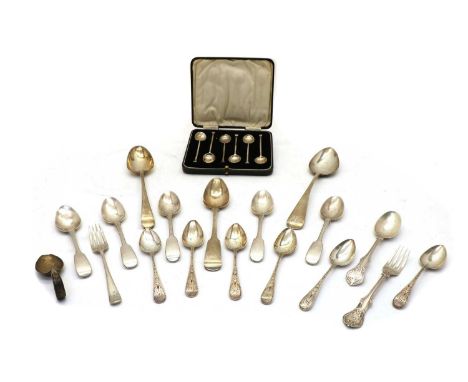 A set of six cased Arts and Crafts silver coffee spoons, Birmingham 1931, together with a collection of silver flatware, to i