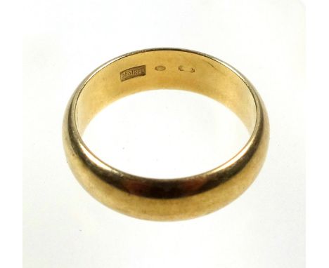 Yellow metal wedding ring stamped "Desiree 585", 6.4grs 