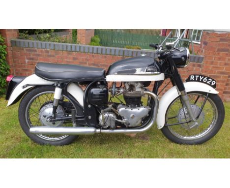 1960 Norton Dominator 99, 596 cc. Registration number RTY 629. Frame number R122D 88228. Engine number 83767 14P. Norton's 50