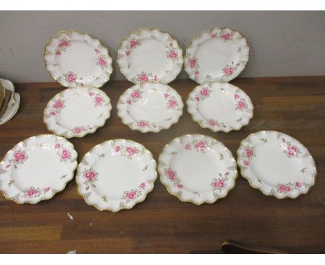 A set of ten Royal Crown Derby Royal Pinxton Roses pattern plates 