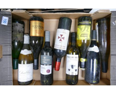 A collection of vintage wines to include Chardonnay Colombard, Frizzante Prosecco, Pecorino Terre Di Cheiti, Henri Lambert Ca
