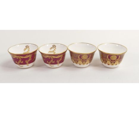 De Lamerie Fine Bone China heavily gilded Tea Bowls, specially made high end quality item, Made in England, height 4.55cm (4)