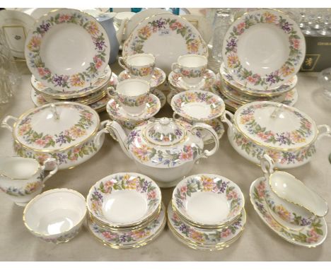 A Paragon Country Lane pattern dinner and tea service