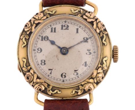 An Art Nouveau French lady's 18ct gold mechanical wristwatch, circa 1910, silvered dial with Arabic numerals, blued steel spa