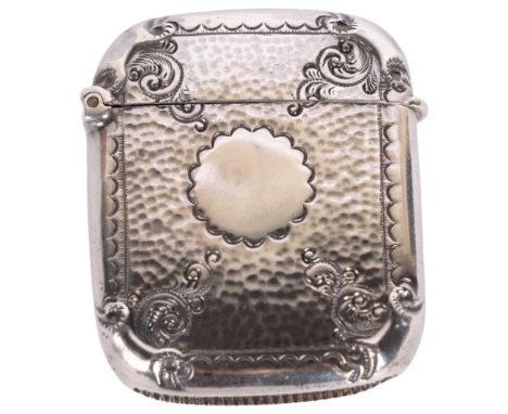 A late Victorian silver Vesta case, Abraham Meyer Blanckensee, Birmingham 1898, planished and relief embossed decoration, 5cm