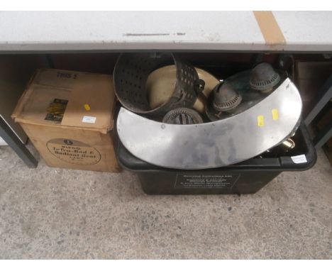 pifco heat lamp and box of oil lamps etc