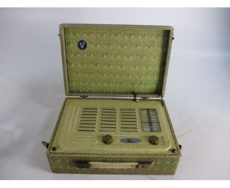 Vintage 1950's Vidor cased radio. 