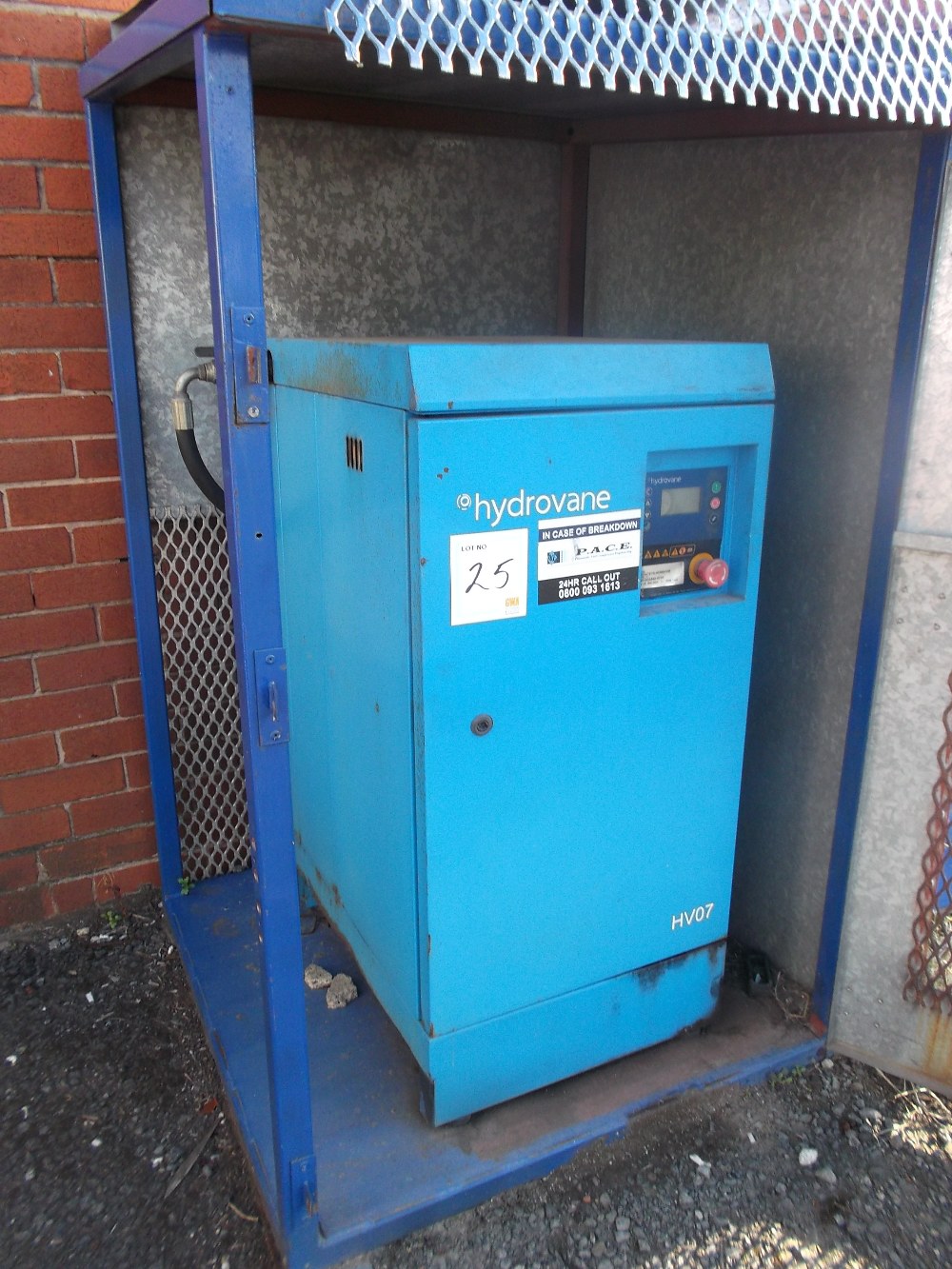 Lot 25 -