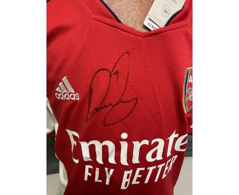 Football Thierry Henry signed Arsenal replica home shirt. Size Medium. Good condition. All autographs come with a Certificate