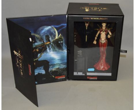 TWO WORLDS 2 PC GAME ROYAL EDITION WITH BOXED FIGURE [NO RESERVE]
