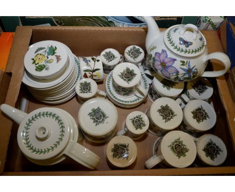 Box of Portmeirion 'The Botanic Garden' cups, saucers etc 