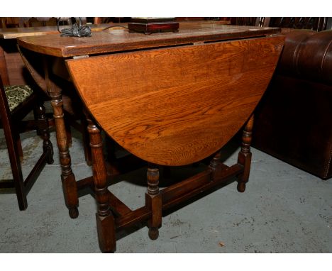 Oak drop leaf gate leg table