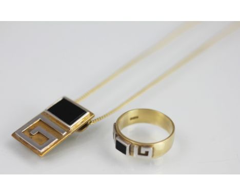 Two pieces of Clogau jewellery, to include; a ring and a pendant and chain, each piece set with a rectangular onyx within Gre