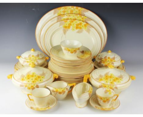 A Crown Ducal Charlotte Rhead designed Breedon 4011 pattern dinner service, comprising; twelve entree plates, 22.5cm diameter