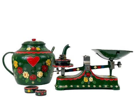 A large barge ware decorated kettle.  Painted with flower sprays and hearts on green ground, height 25cm, together with a sim