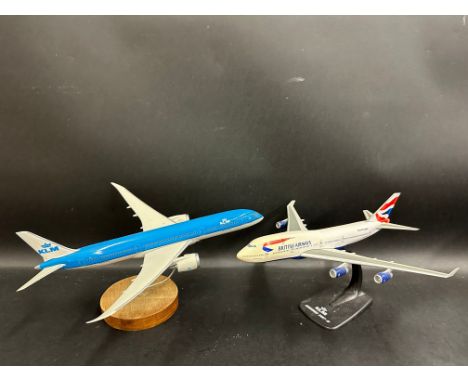 Two desktop model aeroplanes, designed to promote KLM and British Airways.