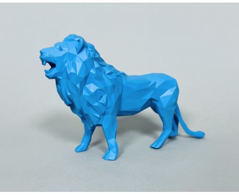 Richard ORLINSKI (Né en 1967) Lion (Blue Edition). Sculpture en résine mat.  État neuf dans sa boîte d’origine et son certifi