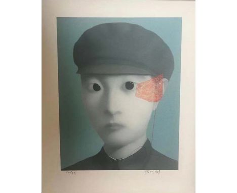 ZHANG XIAOGANG (Né en 1956) My Dear Friends 02, 2002. Lithographie sur papier vélin Lana.Edition de 99 exemplaires. Signé et 