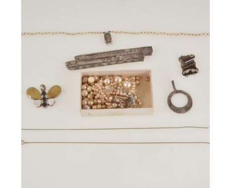 An opal five stone brooch, converted from a ring, one opal loose; simulated pearls; a gold tooth; costume jewellery; scrap si