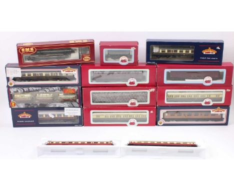 14 various GMR, Dapol, and Bachmann boxed and part boxed passenger stock group, to include Dapol B78 Siphon BR Wagon, Bachman