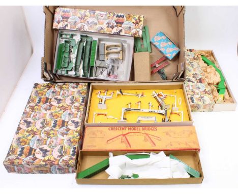 Large tray of mainly Crescent items: picture box No.T4555 Railway Set containing 4-signal gantry, 2 triple signals, single si